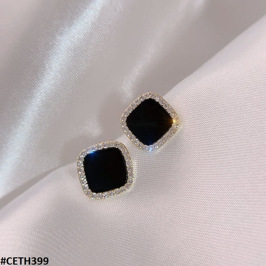 Experience timeless elegance with CETH399 YYZ Black Painted Square Tops Pair. From TJ Wholesale Pakistan, these fashion jewelry pieces boast intricate designs and high-quality craftsmanship. Perfect for adding a touch of sophistication to any outfit, these stylish accessories are a must-have for any fashionista.