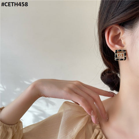 CETH458 JMN Double-O Saquare Stud Tops Pair - CETH