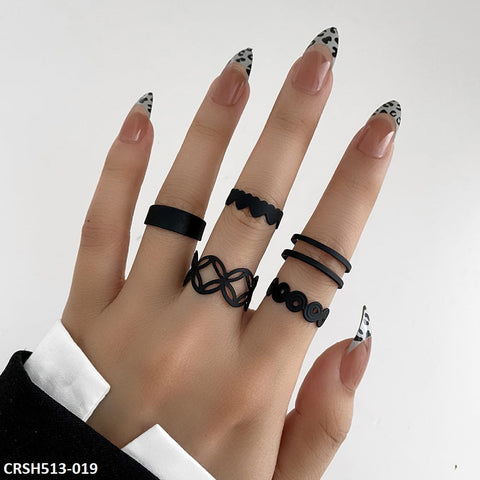 With our CRSH513 LSH 5 Black Midi Rings, you can up your style game. These adjustable rings from TJ Wholesale Pakistan's stylish fashion jewelry design are the ideal accent to any ensemble. Elevate your accessory game with these fashionable and affordable pieces.