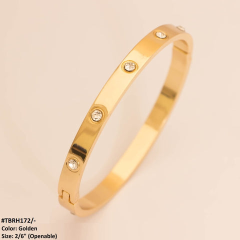 This stylish TBRH172 XHU Imp Bracelet Openable - CBRH from TJ Wholesale Pakistan is the perfect fashion accessory for any occasion. Made with high-quality materials, it adds a touch of glamour and elegance to any outfit. Elevate your style with this fashionable and affordable piece of artificial jewelry.