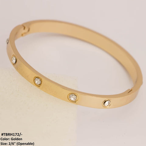 This stylish TBRH172 XHU Imp Bracelet Openable - CBRH from TJ Wholesale Pakistan is the perfect fashion accessory for any occasion. Made with high-quality materials, it adds a touch of glamour and elegance to any outfit. Elevate your style with this fashionable and affordable piece of artificial jewelry.