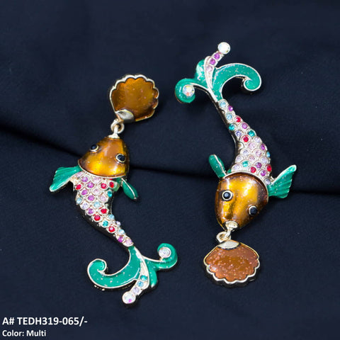 TEDH319 KSU Painted Shine Fish Drop Earrings Pair - CEDH