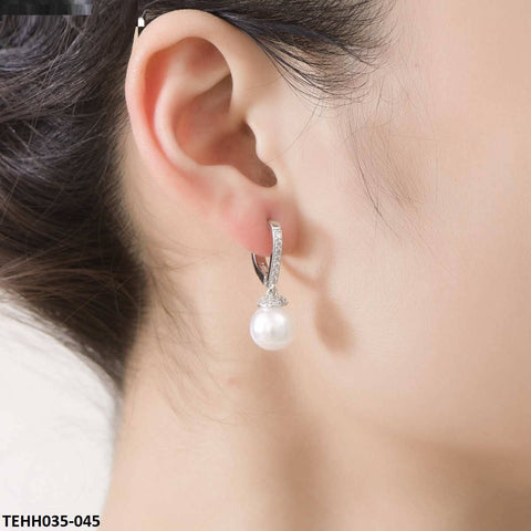 TEHH035 KRL Pearl Drop Hoops Pair - TEHH