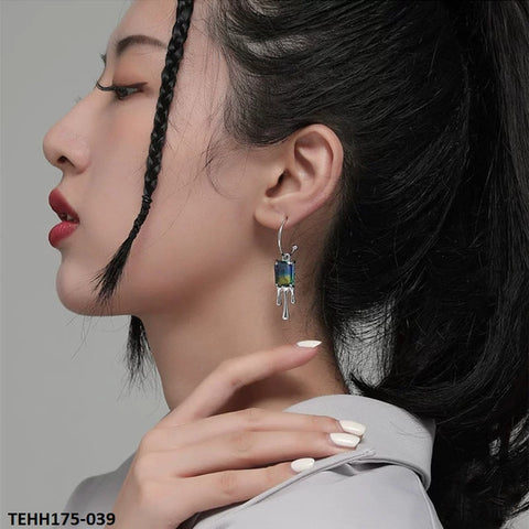 TEHH175 SYB Cushion Blood Rising Drop Earrings Pair - TEHH