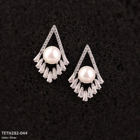 TETH282 DNG Pearl Earring Studs - TETH