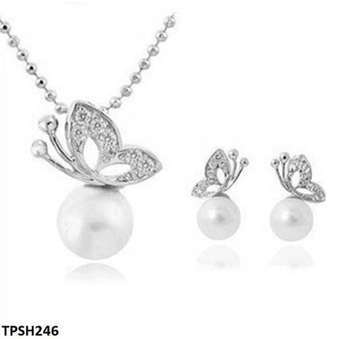 Upgrade your fashion game with the TPSH246 JMN Pearl Butterfly Pendant Set from TJ Wholesale Pakistan. This stunning fashion jewelry piece is crafted with artificial pearls and features a delicate butterfly design. Elevate any outfit with this must-have fashion accessory.