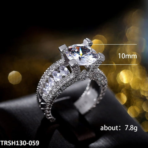 The TRSH130 CSH Cathedral Ring from TJ Wholesale, Pakistan will enhance your look! This fashion accessory gives your clothing a refined touch and a dash of style to every ensemble. For every fashion enthusiast, this artificial jewelry piece is a must-have because of its distinctive design and fine craftsmanship.